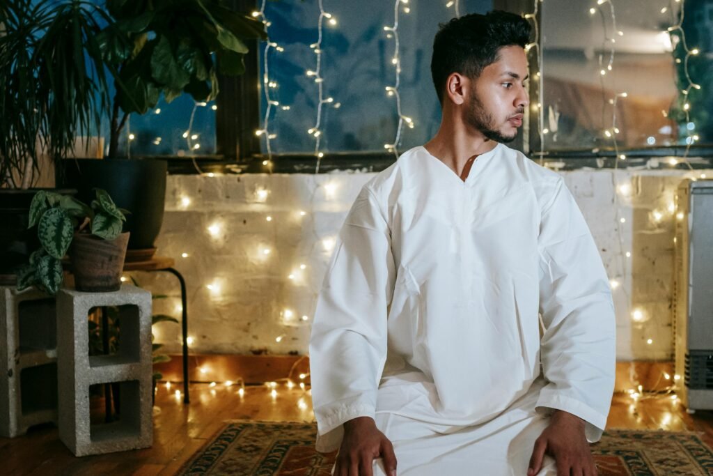 Men’s Thobes: Colours, Styles